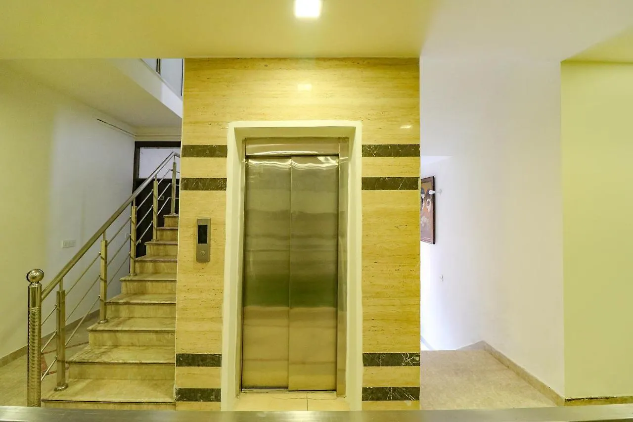 Fabhotel Palm Court Delhi  Hotel